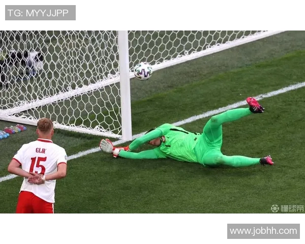 足球乌龙事件盘点:那些让人哭笑不得的自摆乌龙瞬间 足球乌龙事件盘点:那些让人哭笑不得的自摆乌龙瞬间